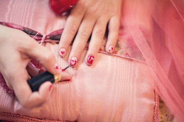 painting-fingernails-635261_960_720