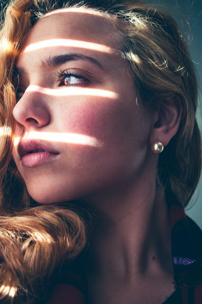 photo-1464906282086-4283b390b11d-398x600