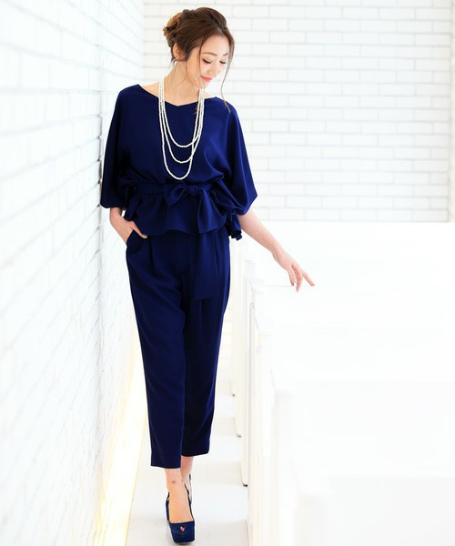 出典:DRESS