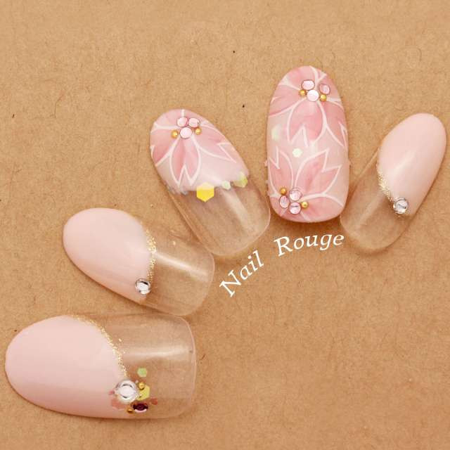 ネイリスト・サロンNAILROUGE