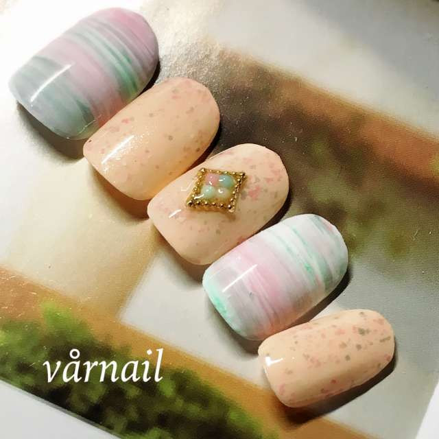 出典:ヴォールネイルnami