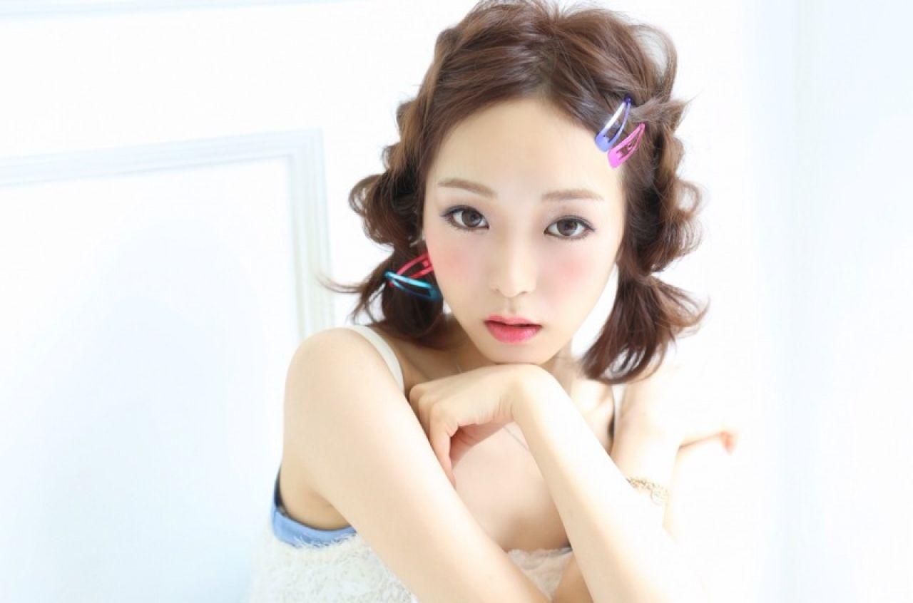 芹原友則