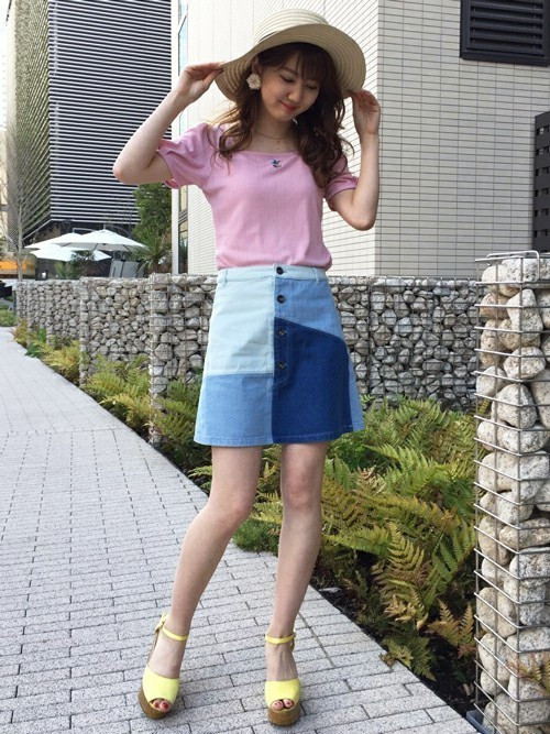 出典:dazzlin