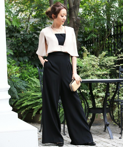 出典:DRESS