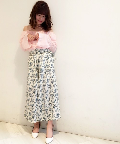 出典:dazzlin