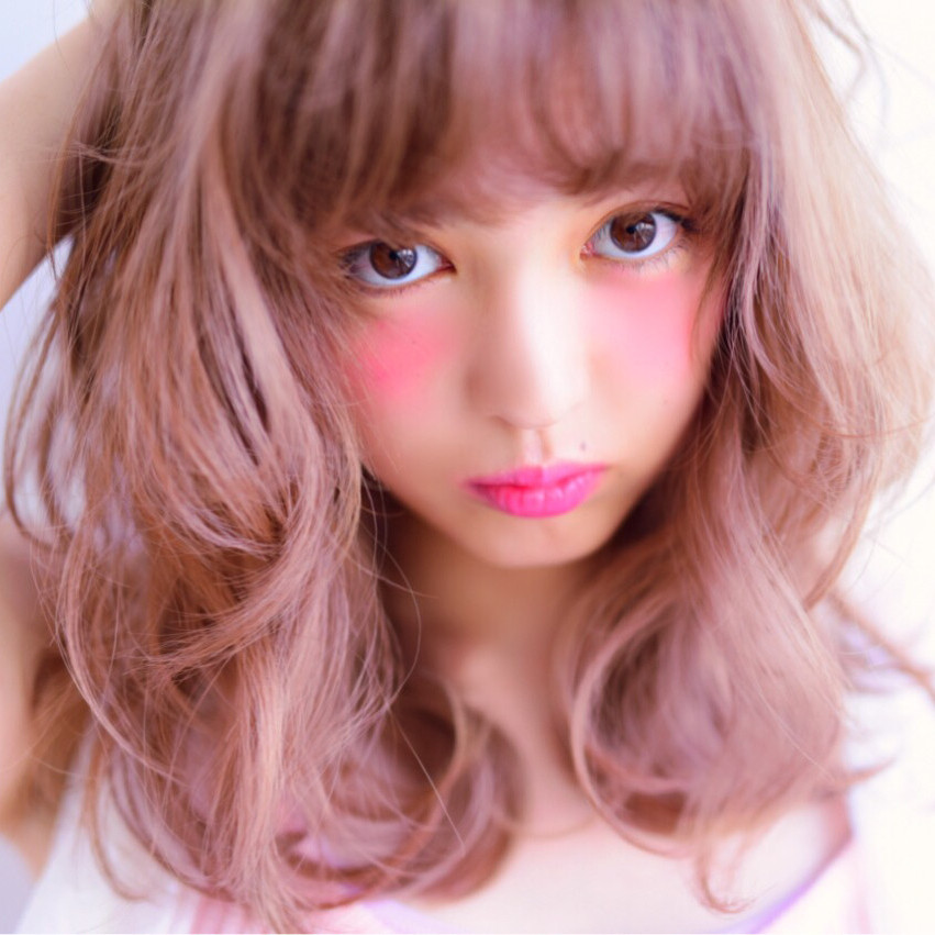 今年の流行はこれ ピンクベースのおすすめヘアカラーと覚えておきたいポイント Hair