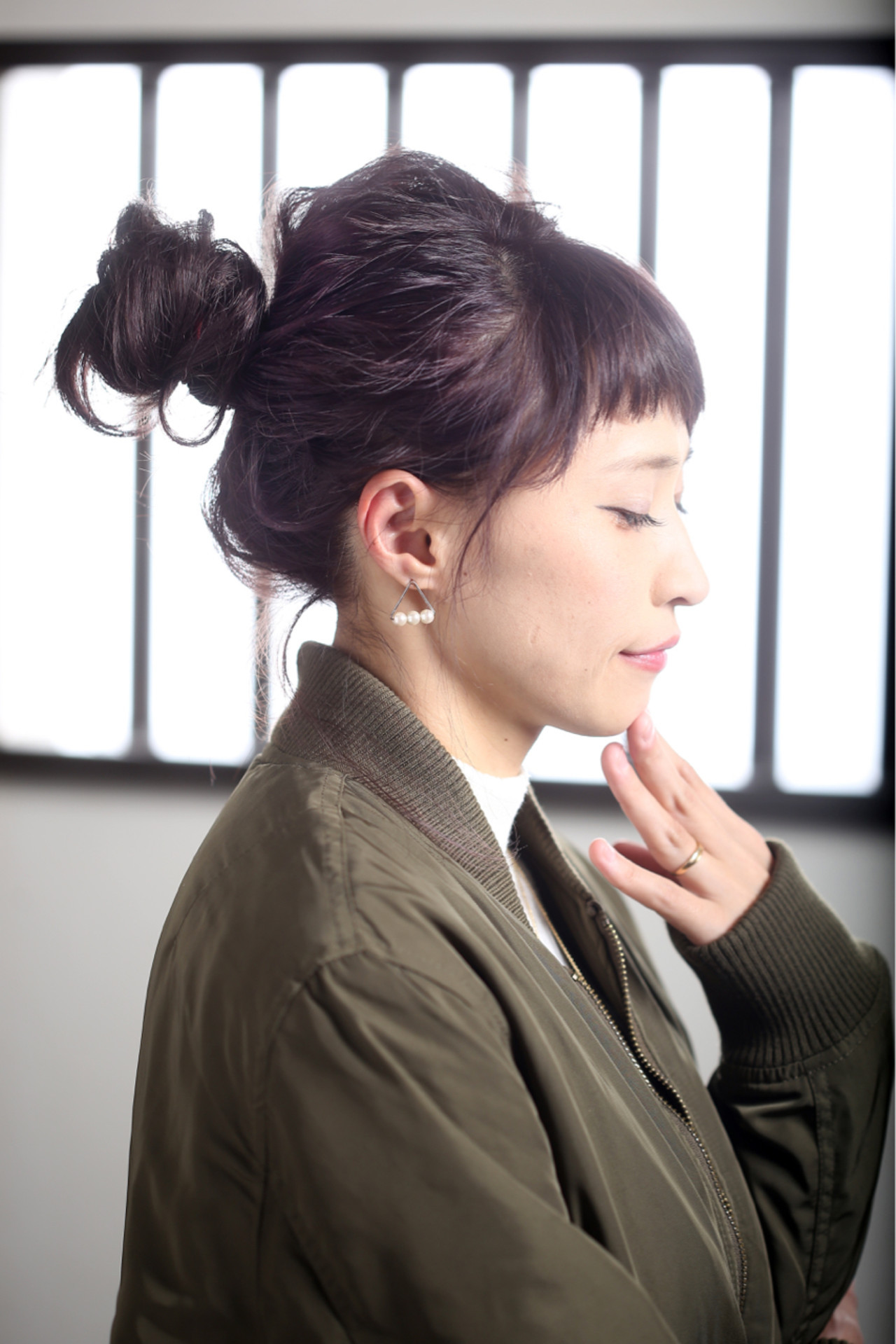 明るい表情を作るぱっつん×お団子アレンジ 落合 隆ニ