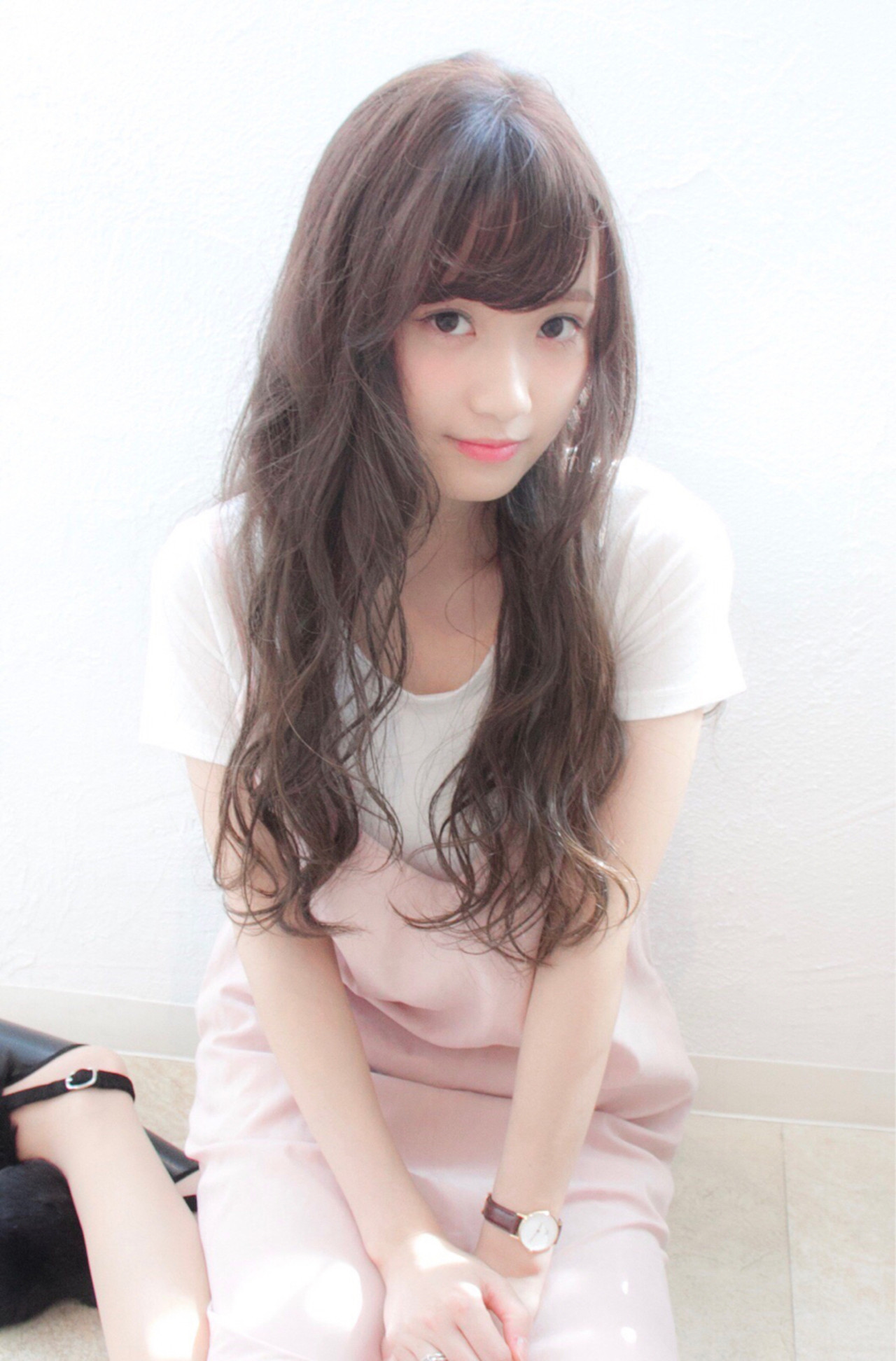 ロングゆるふわパーマで小顔に見せる 伊藤 大樹