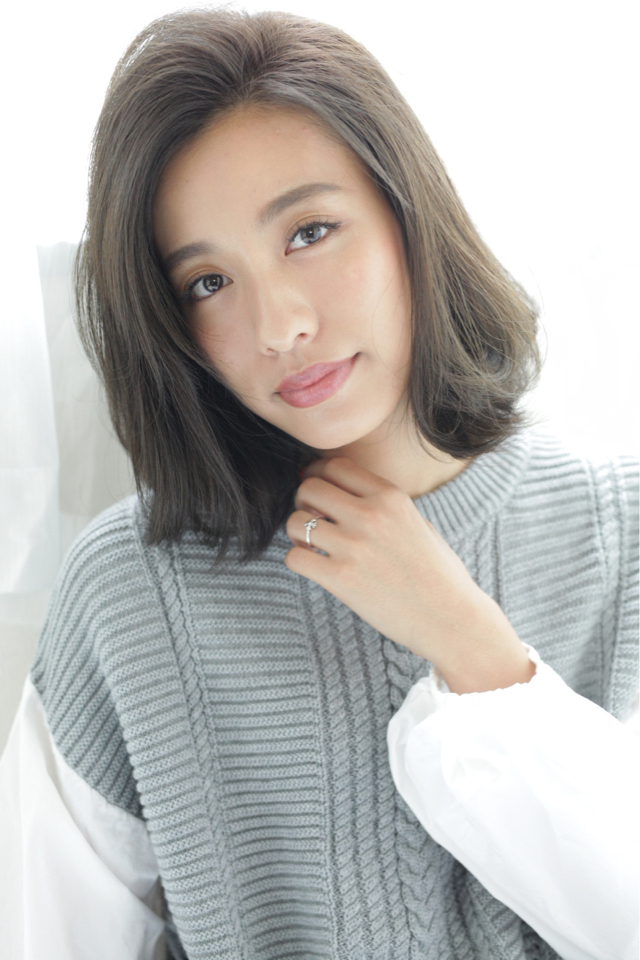 左寄りの分け目にしている人の印象 石田 学史