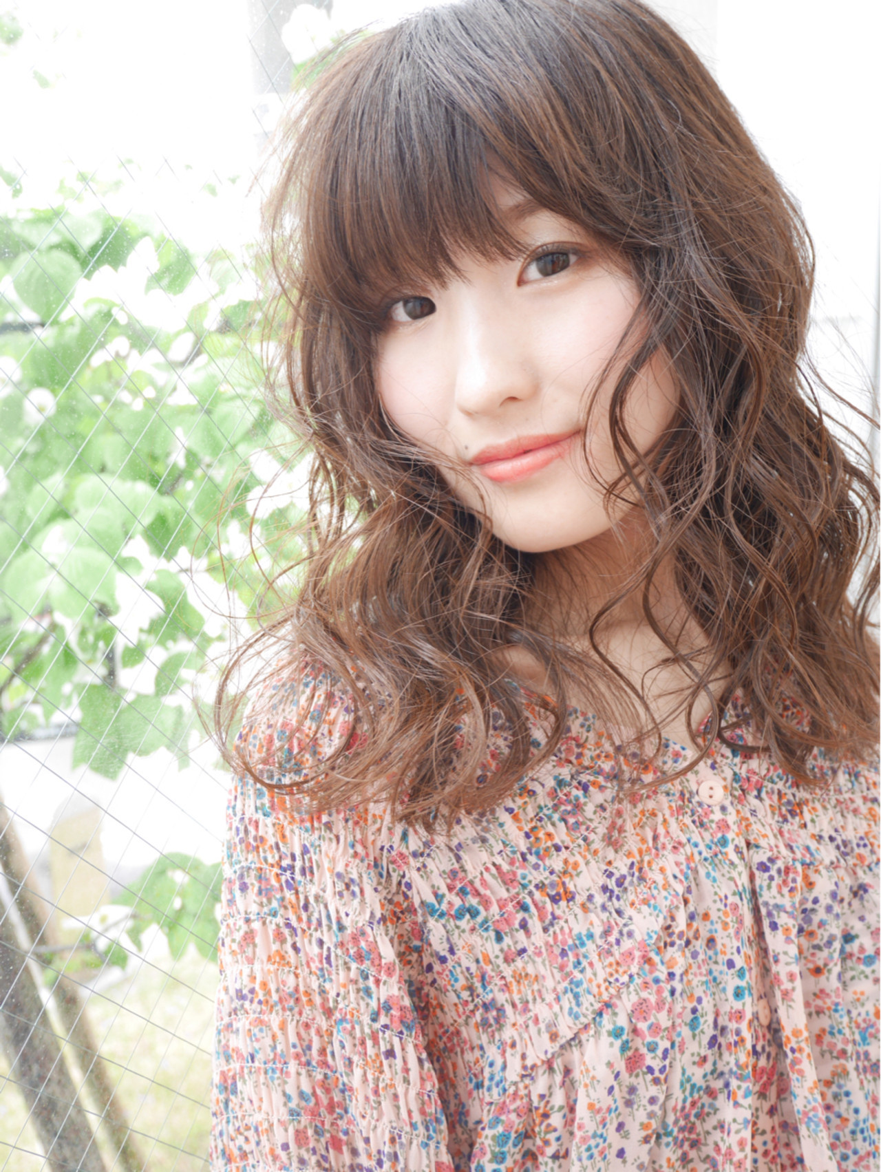 女性らしさが際立つ!優しげウェーブなソバージュ 市岡 久