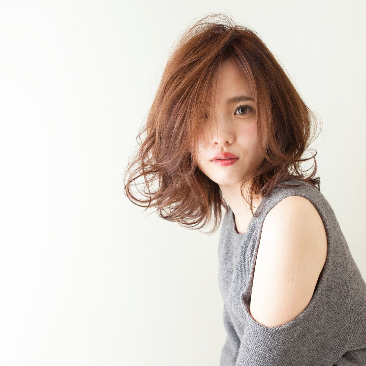 ブラウンカラー×ひし形シルエットのおフェロパーマ 内田 一也