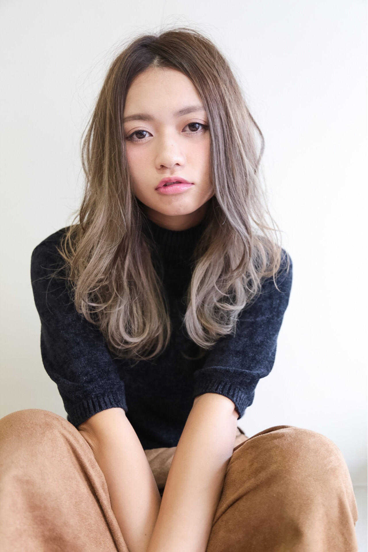 透明感溢れる♡バレイヤージュロングヘア 水野翔之