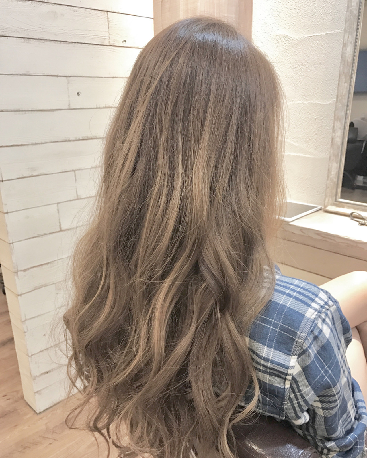 イルミナカラーで傷まないカラーリングを♪ Daisuke | FIX- hairなんば