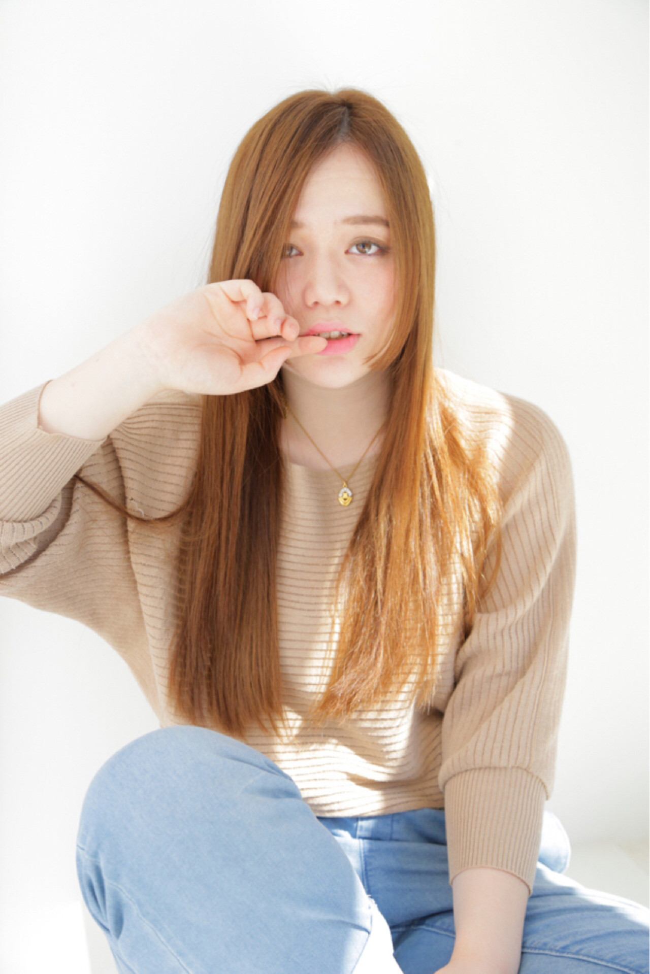 小顔効果あり♡前髪なしロングヘア Tomoaki Iwata