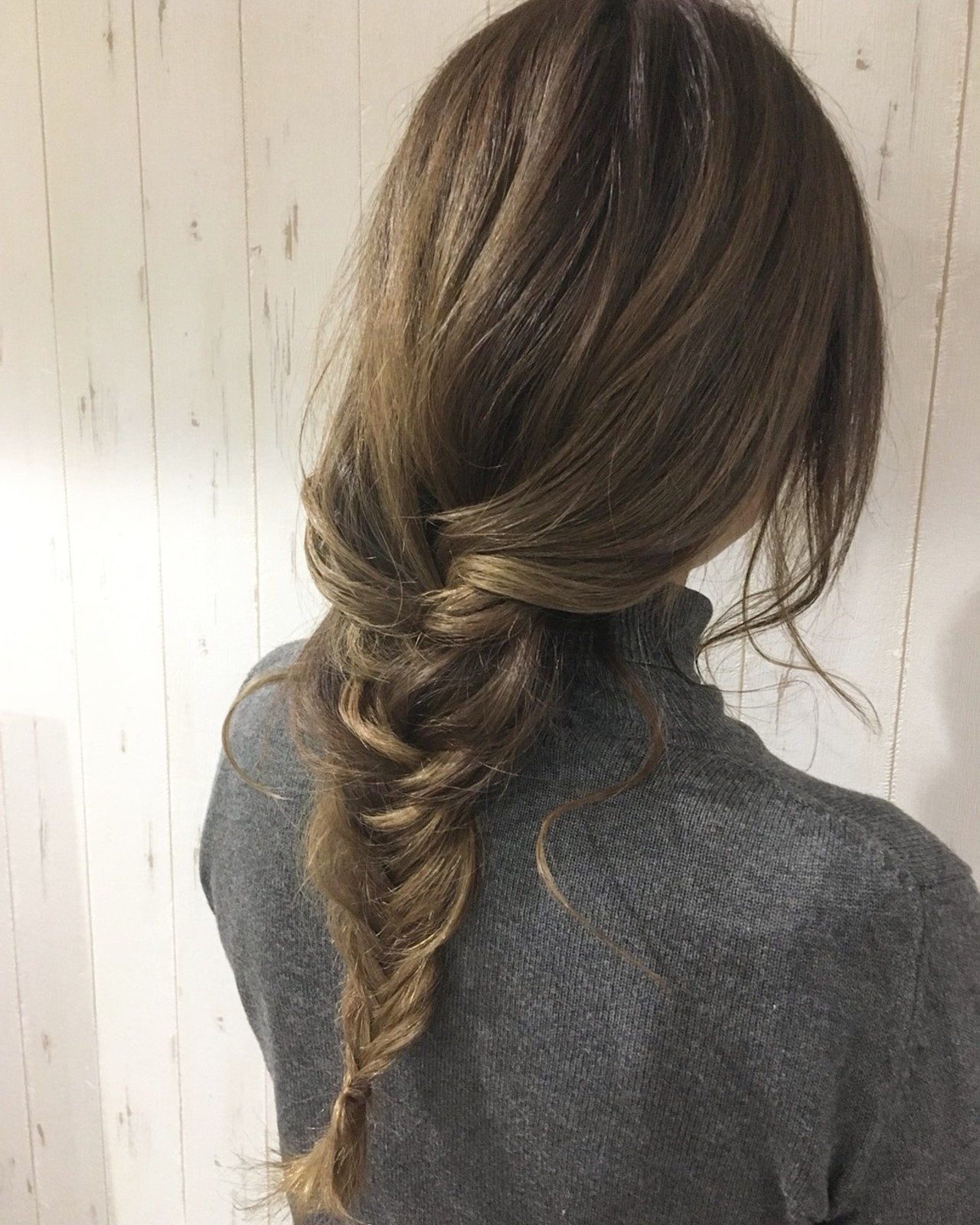 しっとり大人なロングの簡単ヘアアレンジ 西川 敏夫 | Any