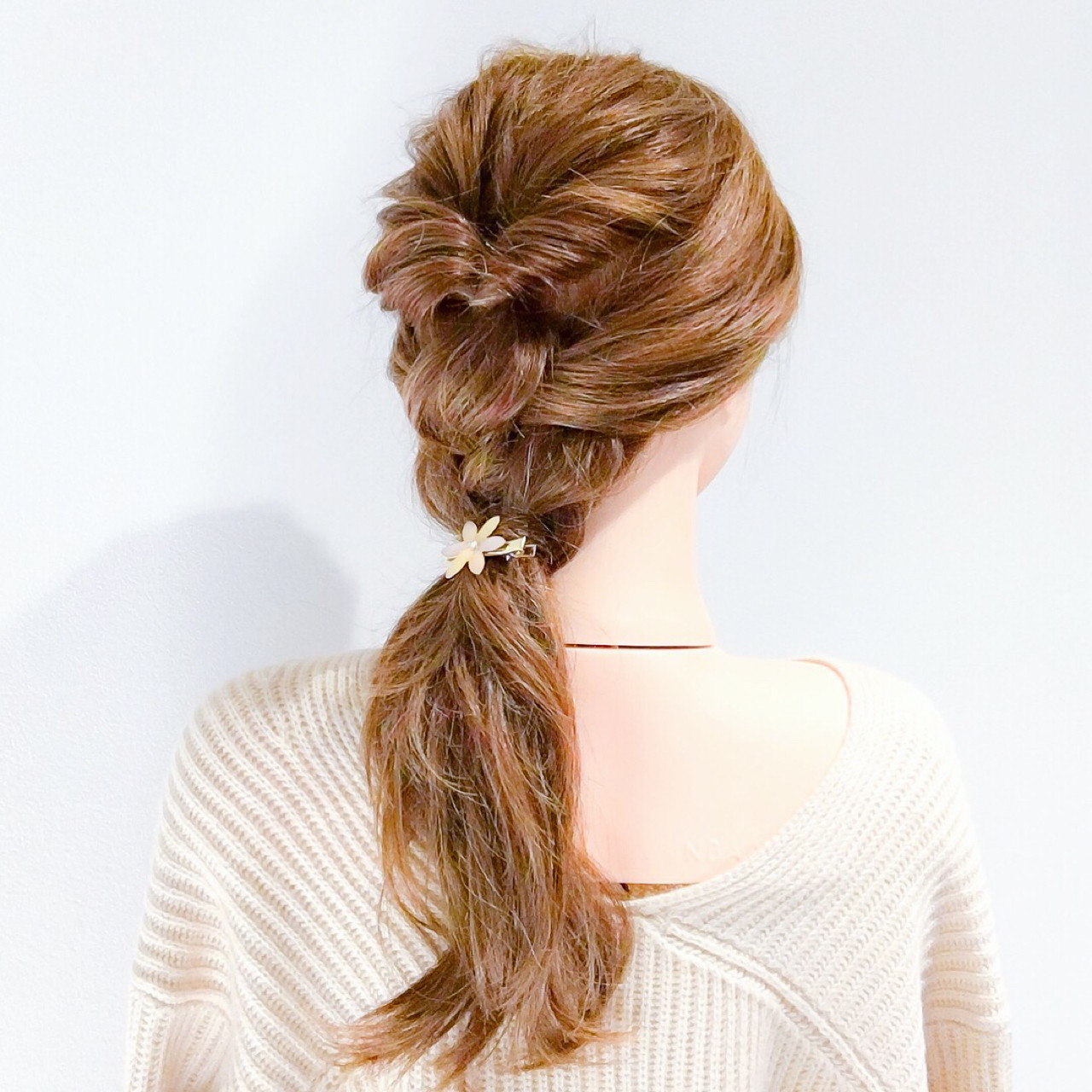 華やかなロングの簡単ヘアアレンジ 美容師 HIRO | Amoute/アムティ
