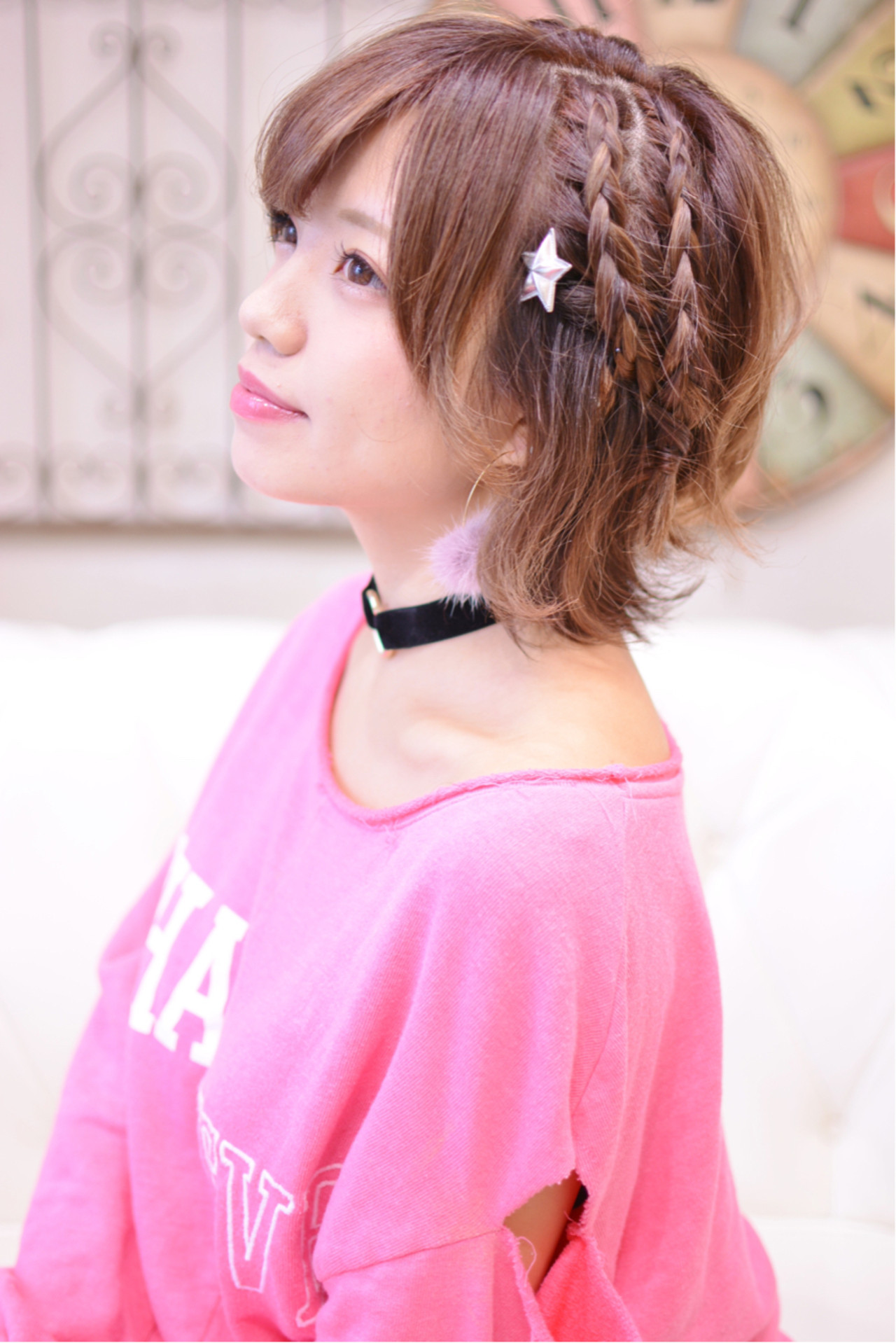 サイド編み込みでワンポイントのかわいさを! hiko Kajihara | メイズ