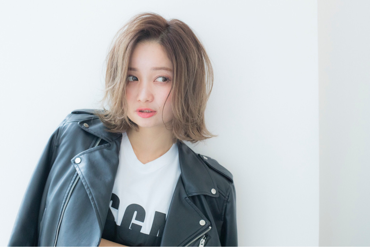 こなれ感のある外ハネパーマでフェミニンな印象に♪ 宮本 誉志成 | Euphoria SHIBUYA GRANDE