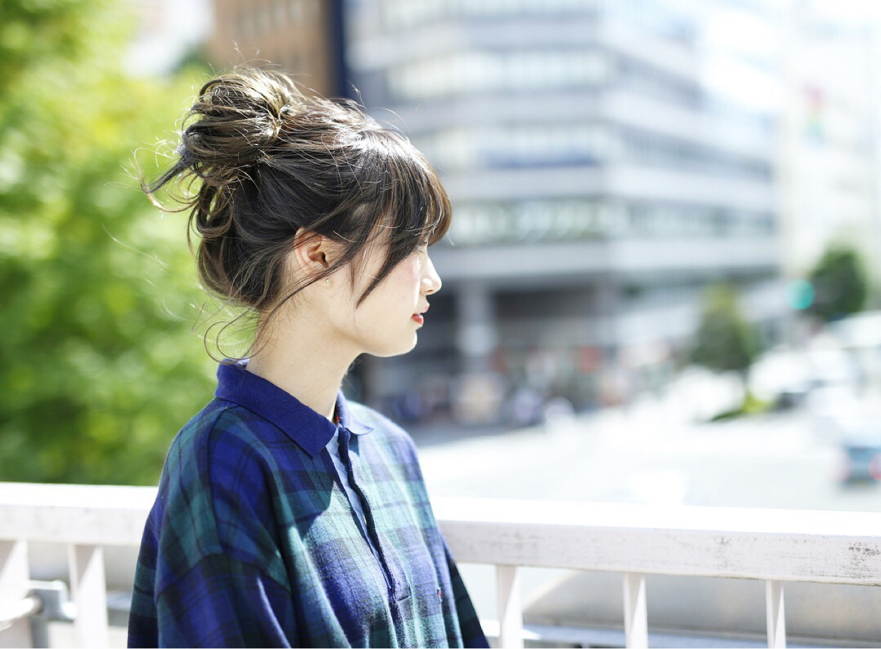 ラフさがかわいい!ゆるふわお団子 永窪万里 | gumm.by hair atelier URA