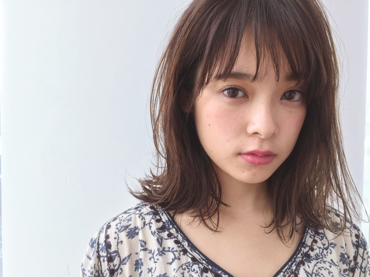 トレンドのシースルーバングをプラスして 福間エリサ | ZACC vie