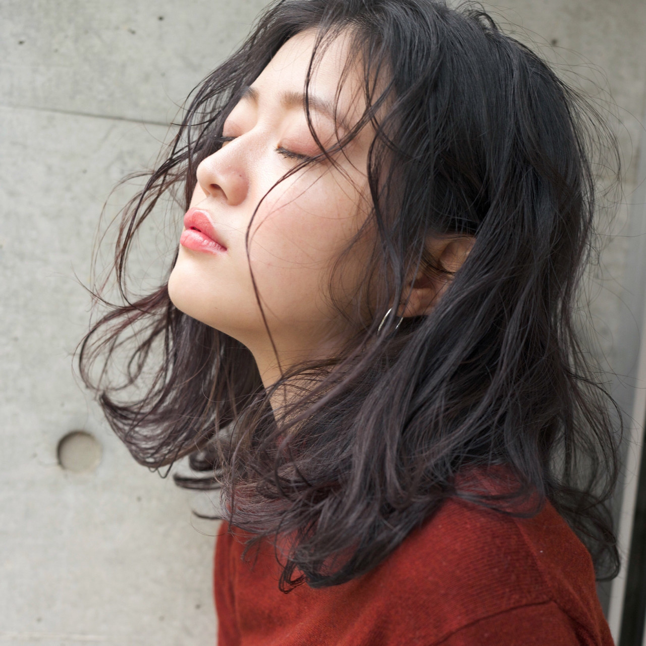 透明感たっぷりなグレージュがおすすめ! 佐脇 正徳 | LOAVE AOYAMA(ローヴ アオヤマ)