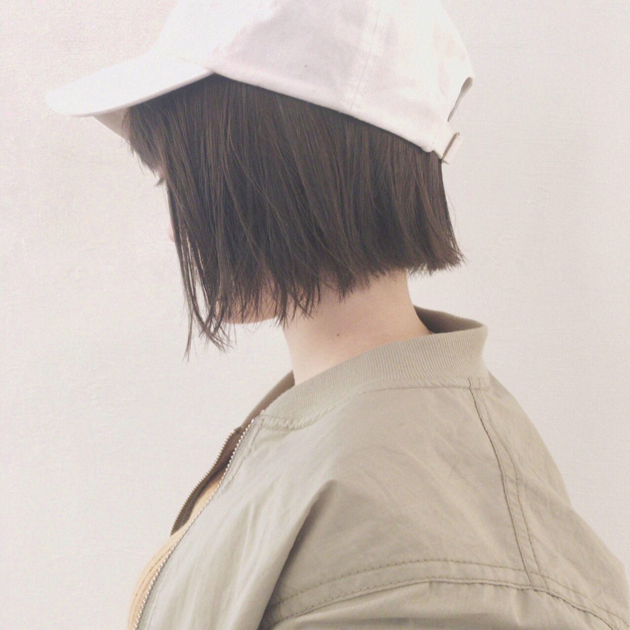 切りっぱなしボブでストリート系に 津村正和