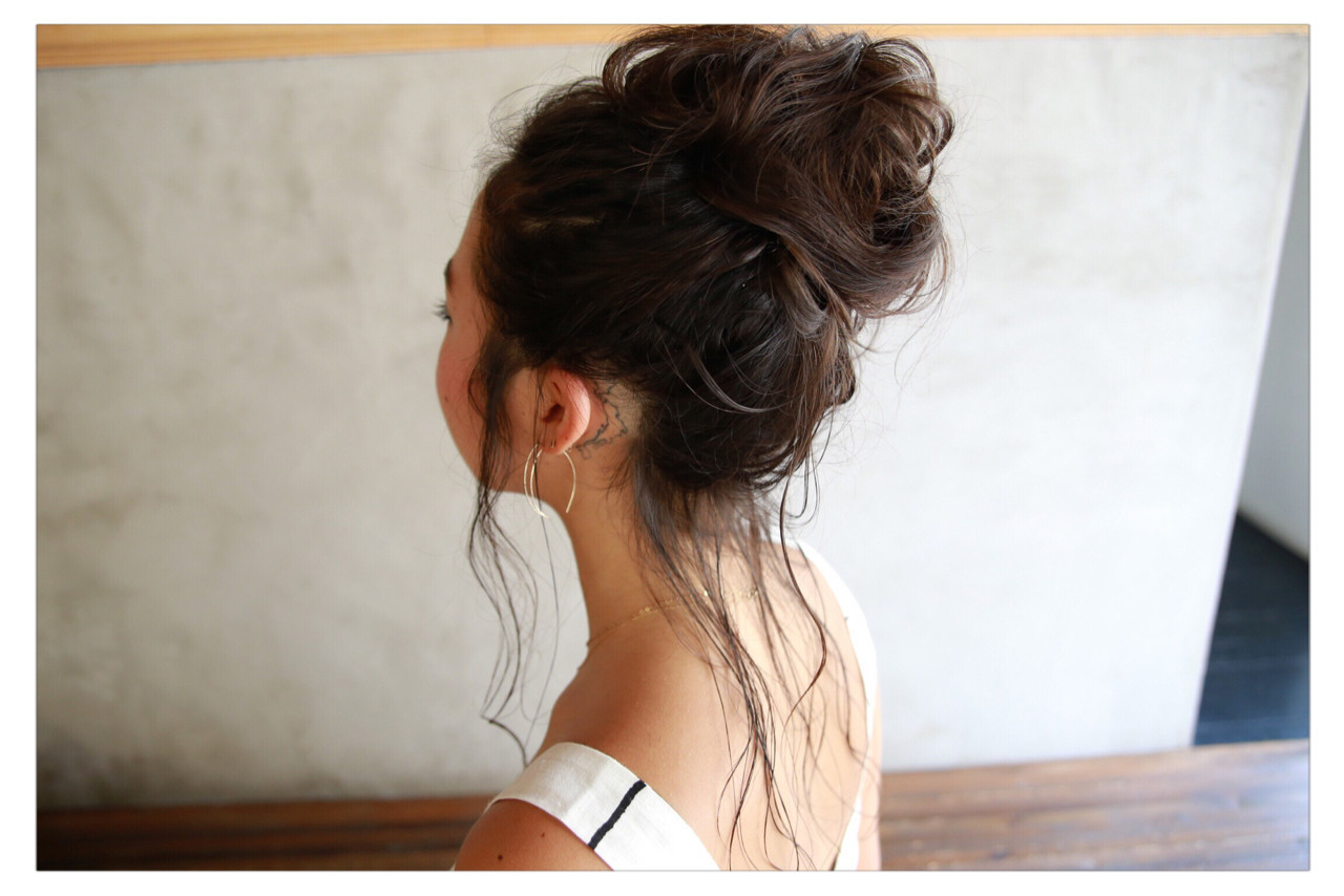 アンニュイなロングの簡単アレンジヘア 小野 圭介 | Salon de SADAM (サロン ド サダム)