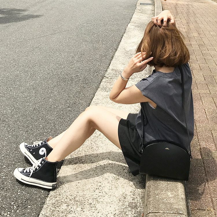 ハイカットのブラックはカッコよくきまる♪ 出典:_____m.m.7114_