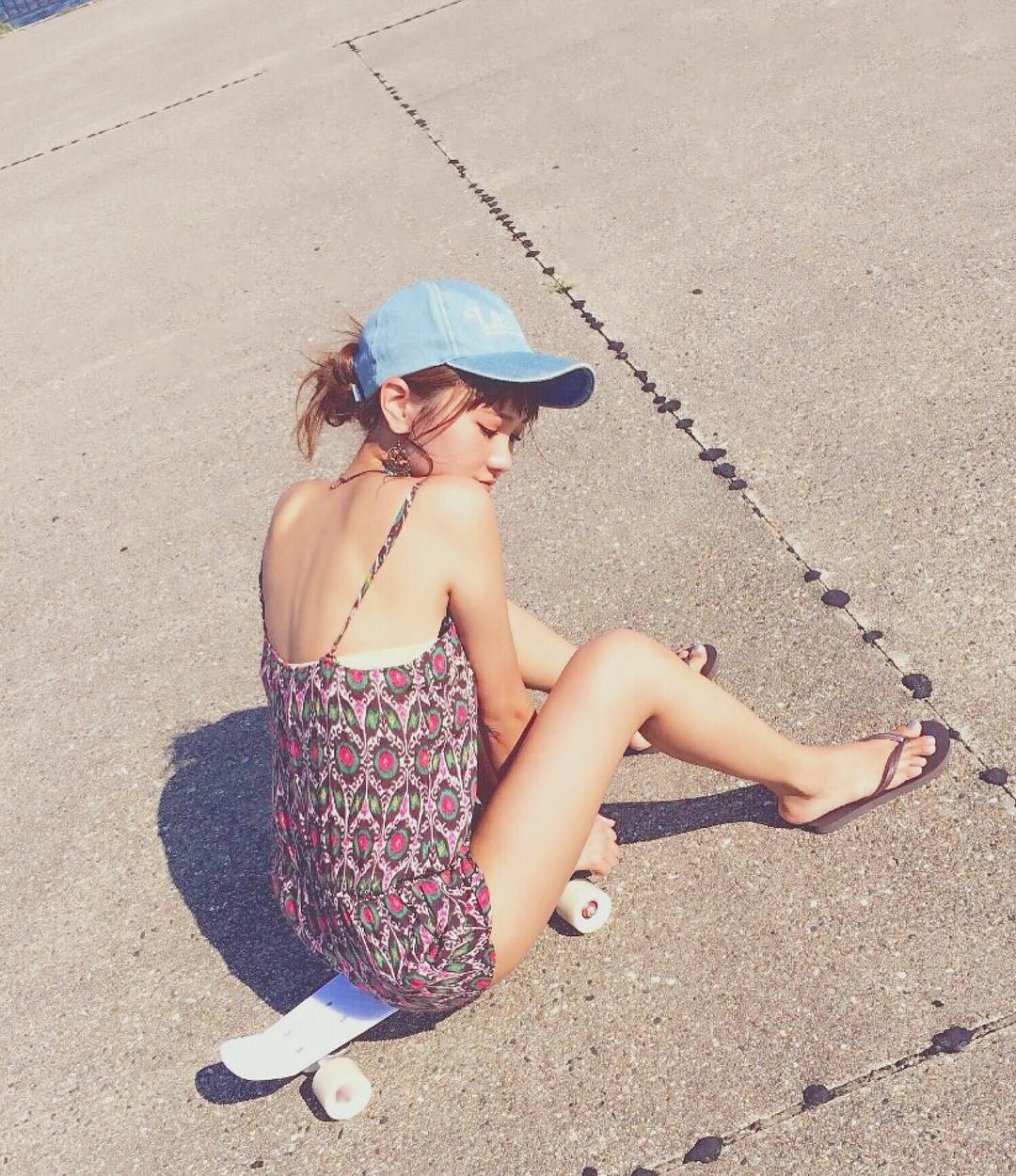 オールインワンで大胆に肌見せコーデ♪ 出典:yukikato29