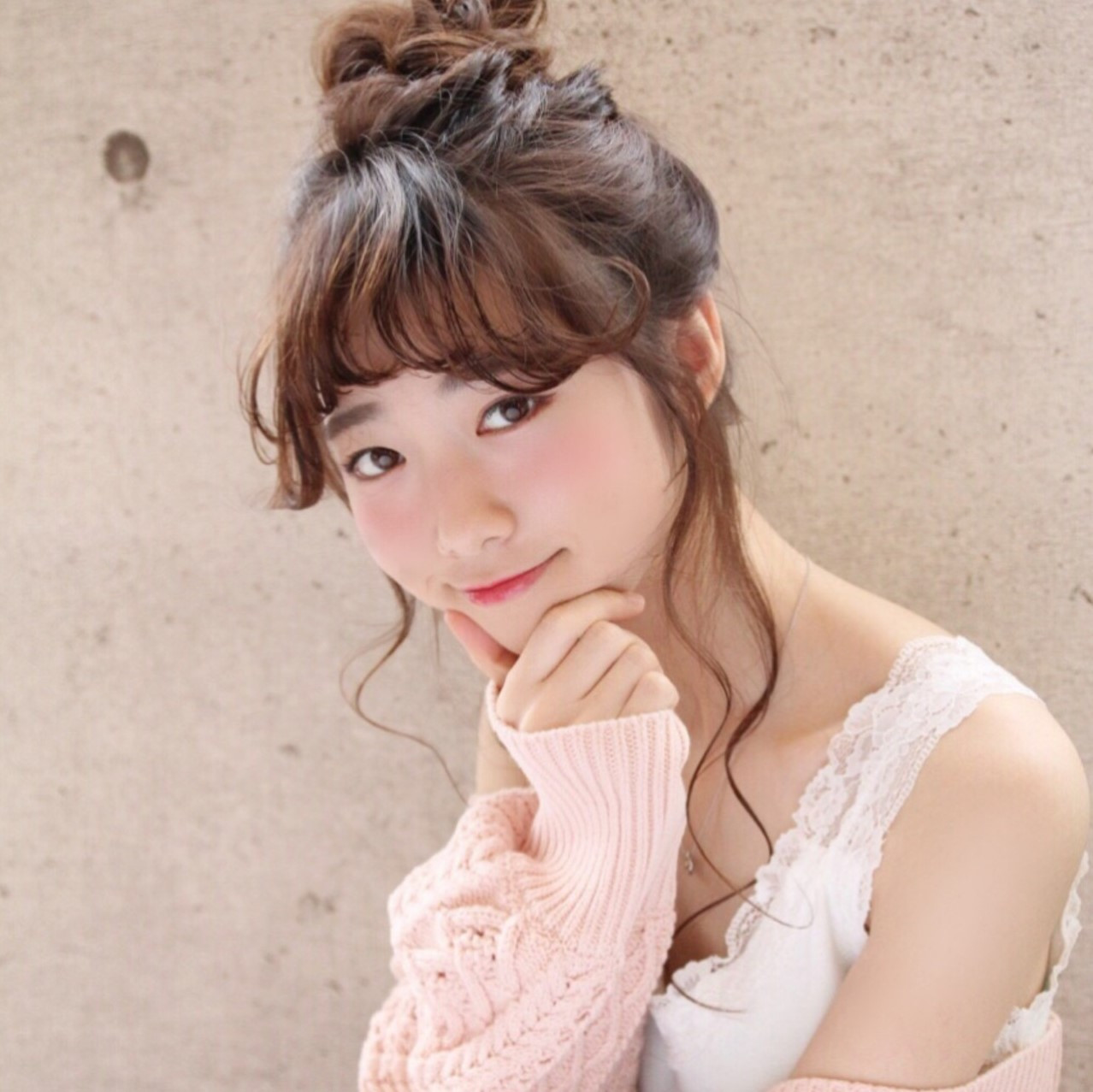 地味で重く見える を解決 秋冬コーデに似合うヘアだけ大集合 Hair