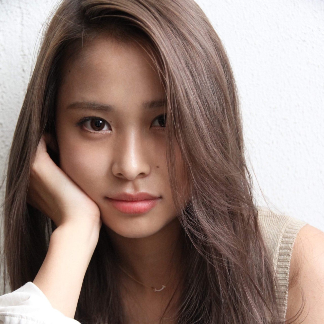 おでこ広い 美人多い Atarashi Fasshon