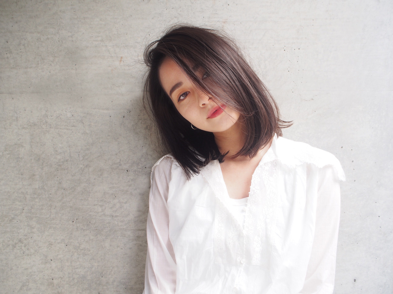 人気の黒髪ロブヘアがおしゃれ 美容師イチ押しヘアカタログ Hair