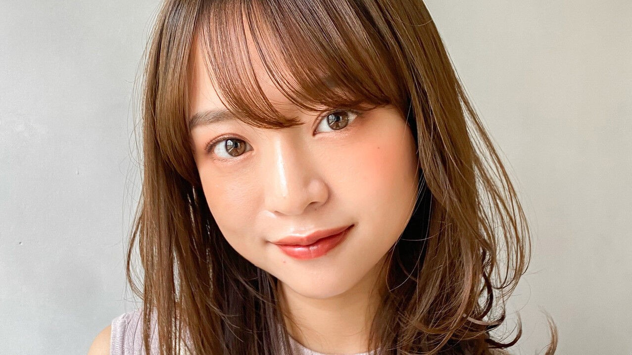 髪にボリュームが出ない人必見 カット スタイリングでふんわり髪を実現 インフルエンサープレス Influencerpress
